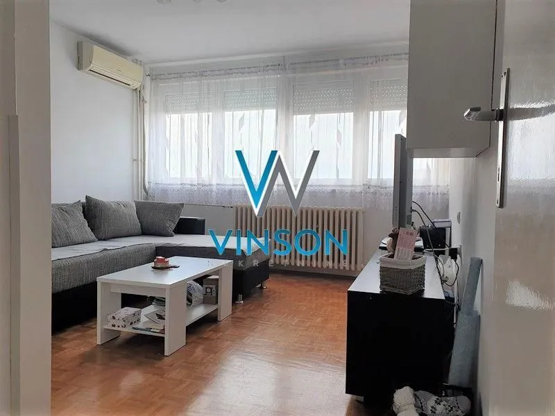 Izdavanje, dvosoban stan, 39m², Bulevar Oslobodjenja, Novi Sad Sve Podlokacije