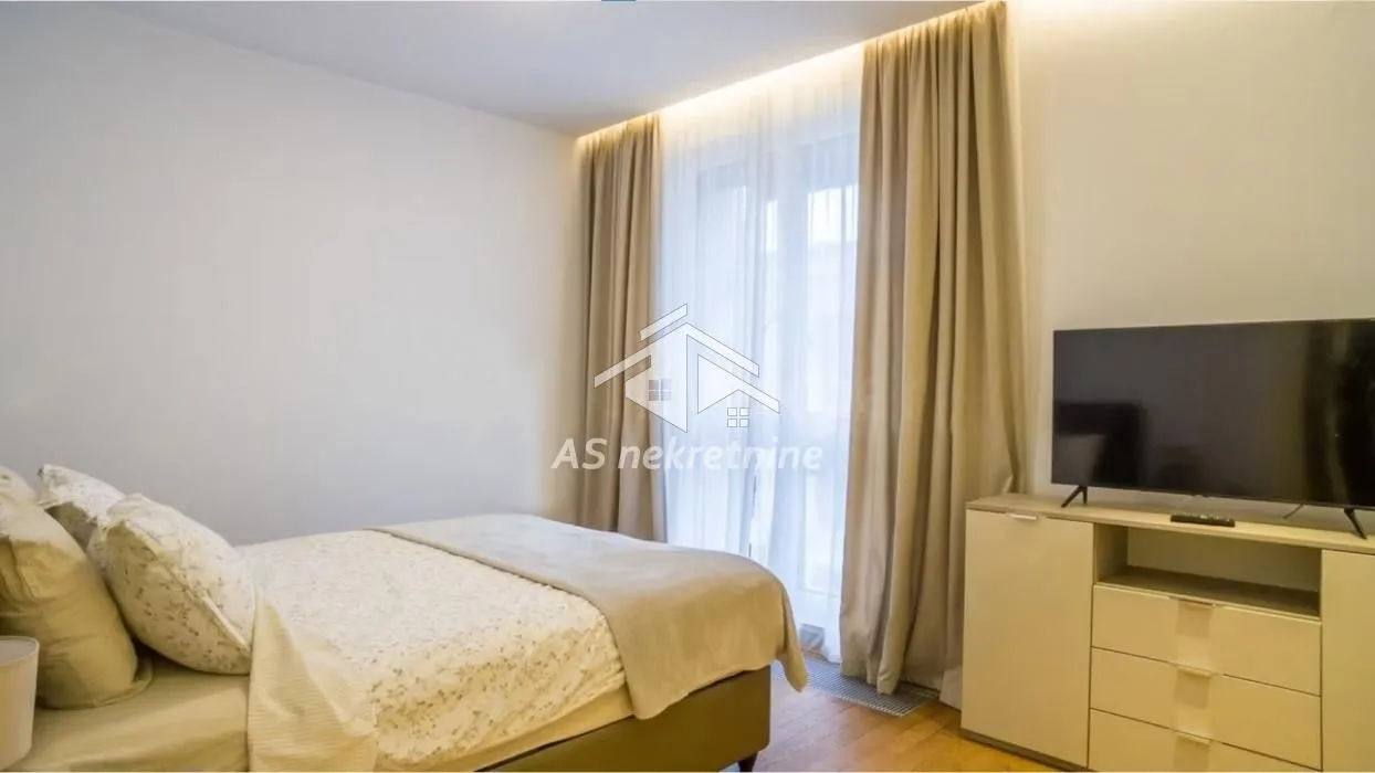 Rent, apartment, 188m², Kalenić Pijaca, Vračar Sve Podlokacije