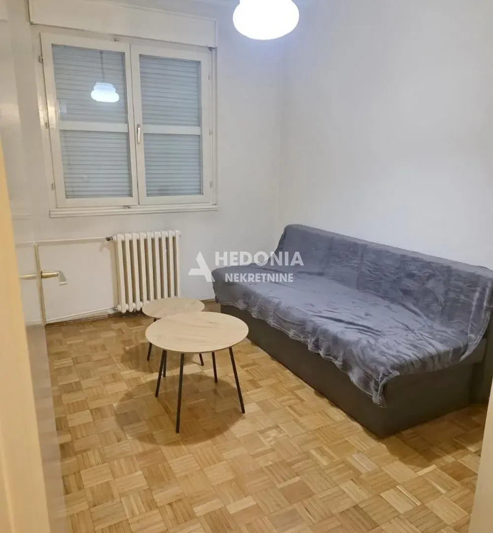 Prodaja, dvosoban stan, 70m², Čukarička Padina, Beograd