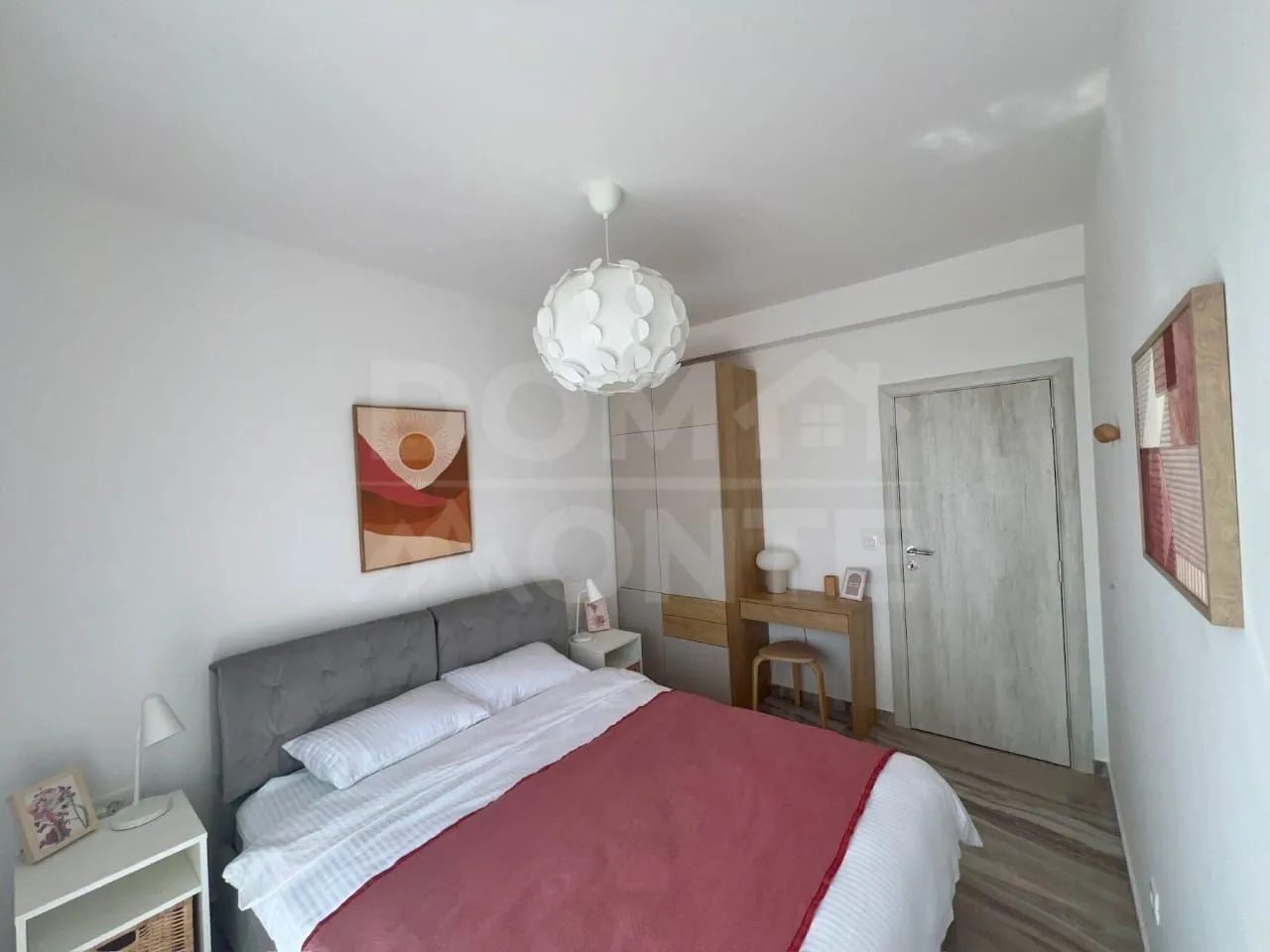 Rent, three bedroom apartment, 90m², Tivat, Crna Gora