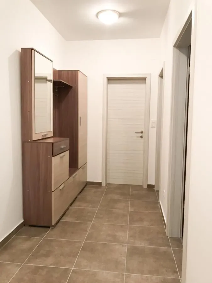 Rent, apartment, 71m², Ljubović, Podgorica