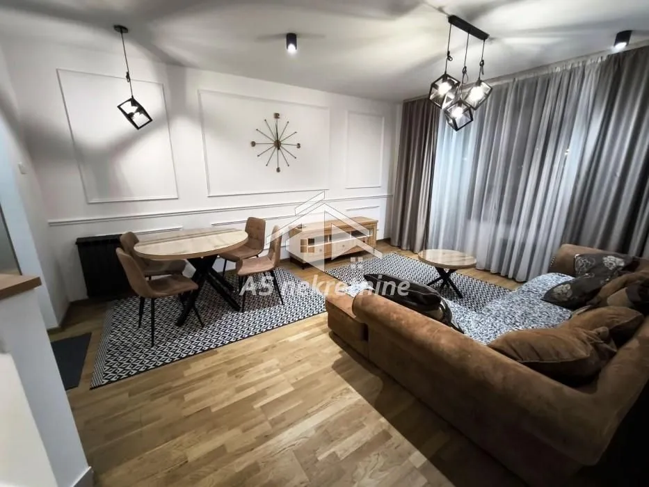 Rent, three bedroom apartment, 60m², Južni Bulevar, Vračar Sve Podlokacije