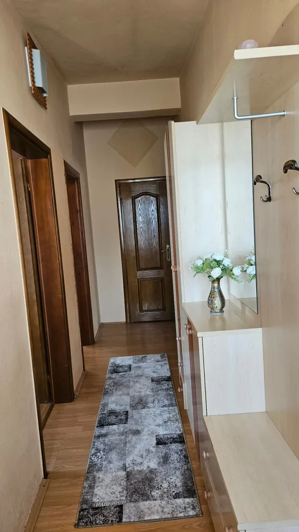 Rent, three bedroom apartment, 200m², Dobra Voda, Bar