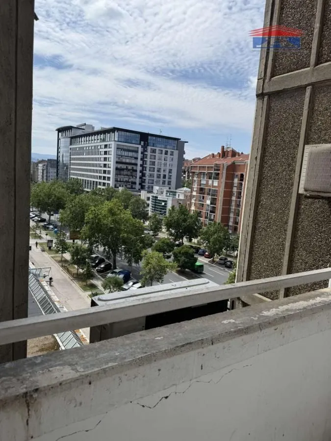 Rent, three bedroom apartment, 85m², Bulevar Oslobodjenja, Novi Sad Sve Podlokacije