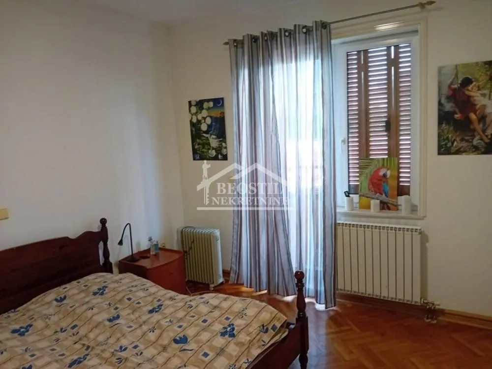 Prodaja, četvorosoban stan, 161m², Voždovac Sve Podlokacije, Beograd