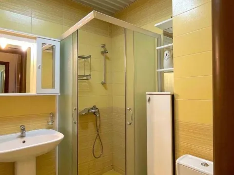 Prodaja, dvosoban stan, 91m², Petrovac, Budva - image 7