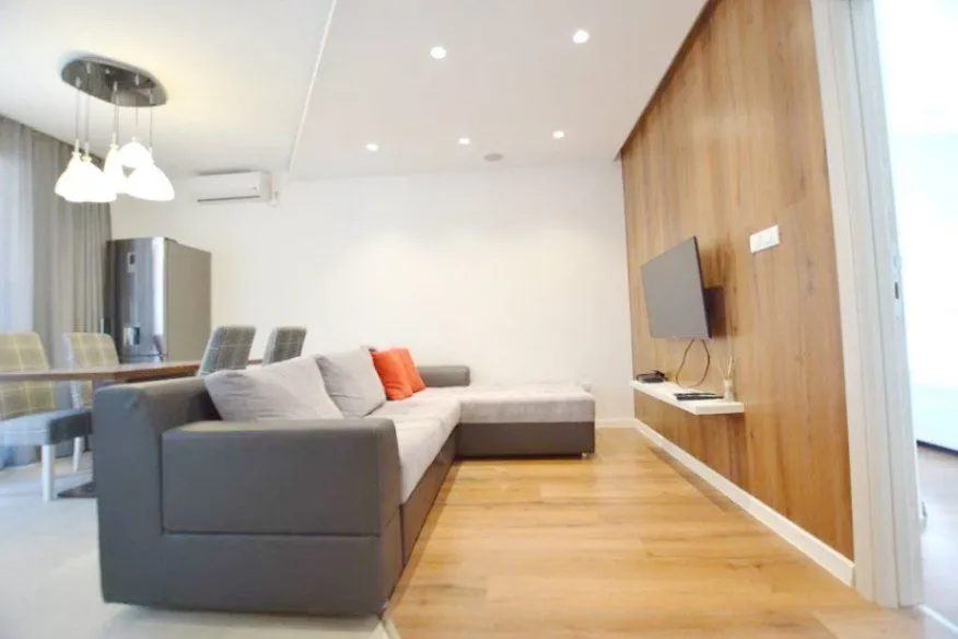 Rent, two bedroom apartment, 62m², Centar, Tivat