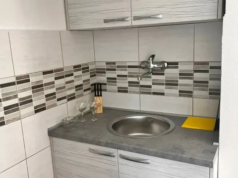 Prodaja, kuća, 156m², Centar, Bar - image 3