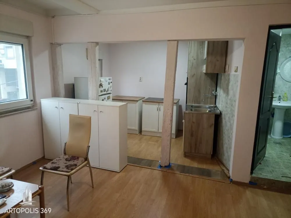 Sale, two bedroom apartment, 37m², Vukov Spomenik, Zvezdara Sve Podlokacije
