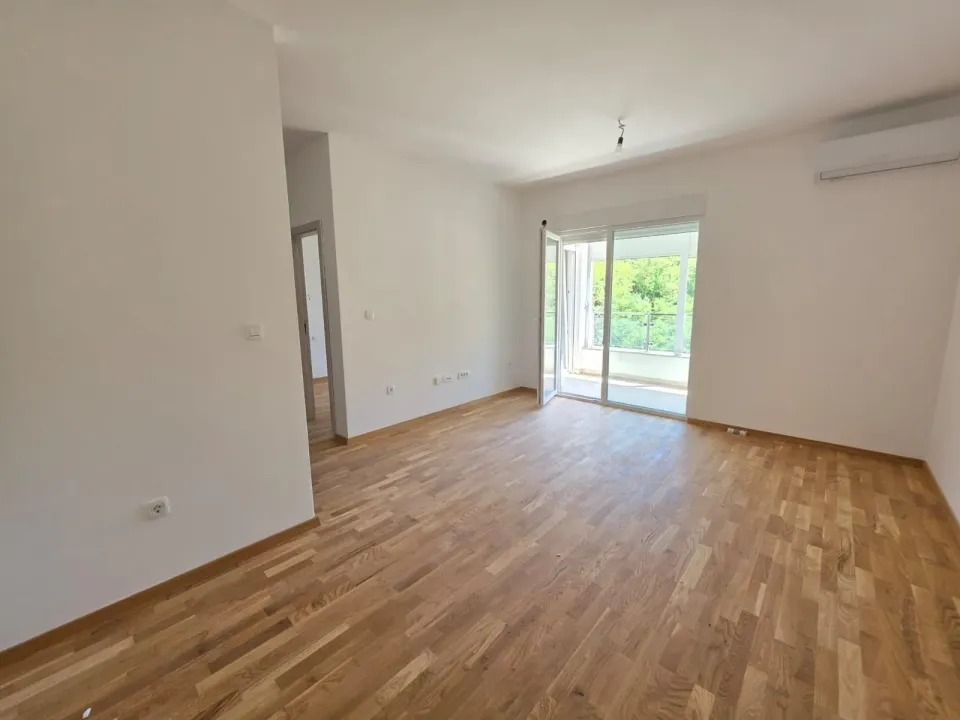 Sale, one bedroom apartment, 44m², Bečići, Budva