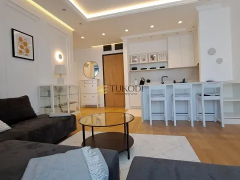 Stan in Tošin bunar