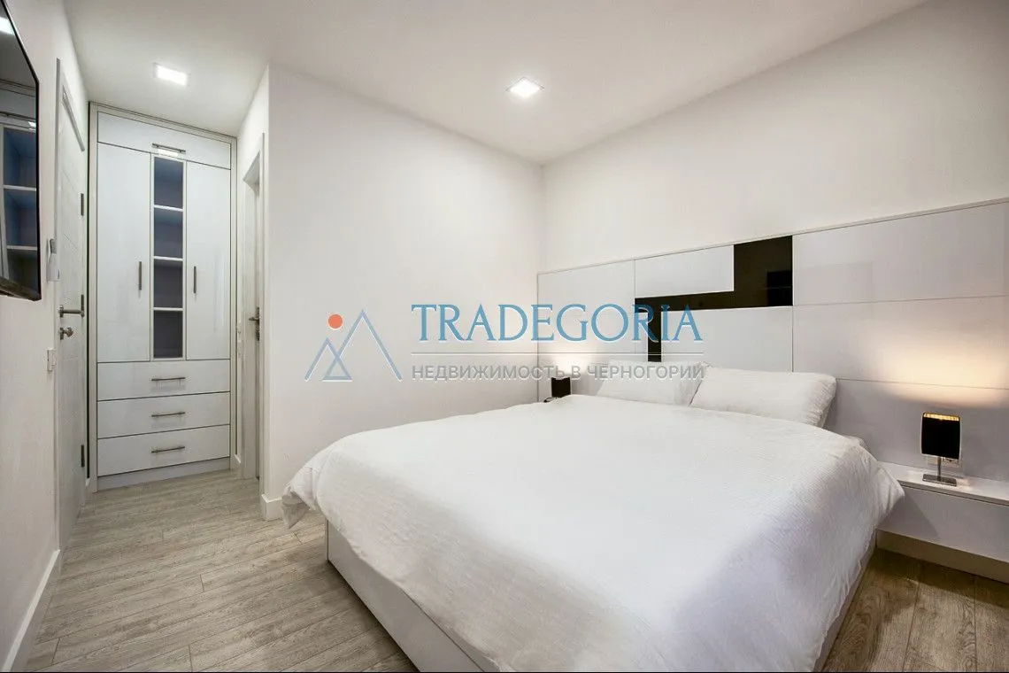 Prodaja, kuća, 180m², Tivat, Crna Gora