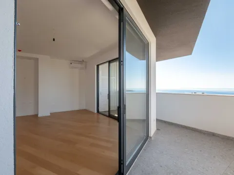 Prodaja, jednosoban stan, 69m², Bečići, Budva - image 10