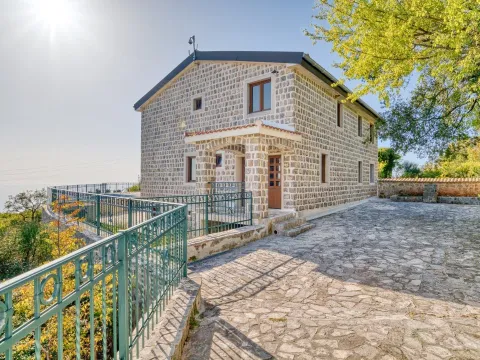 Sale, house, 388m², Petrovac, Budva - image 2