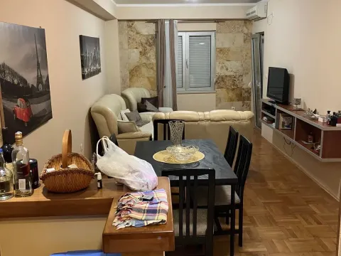 Izdavanje, jednosoban stan, 53m², Budva, Crna Gora - image 2