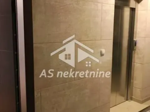 Izdavanje, dvosoban stan, 43m², Južni Bulevar, Vračar Sve Podlokacije - image 12