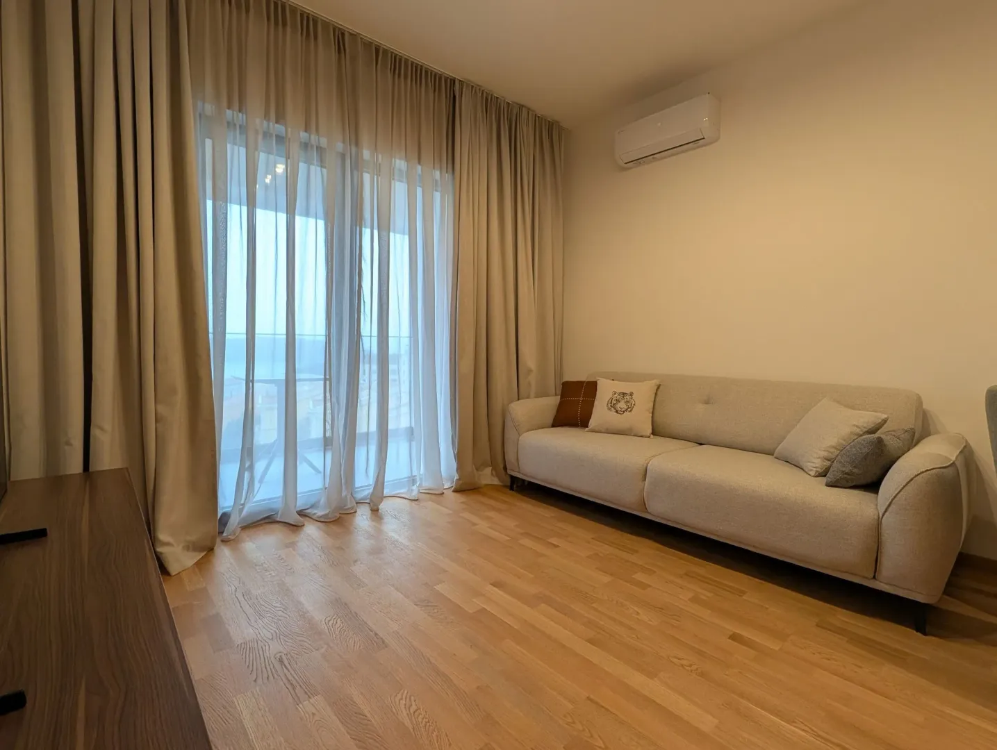 Rent, three bedroom apartment, 58m², Bečići, Budva