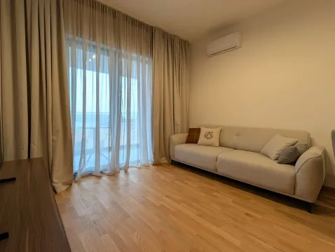 Stan in Bečići