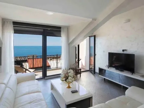 Stan in Sveti Stefan