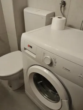 Rent, two bedroom apartment, 95m², Malo Brdo, Podgorica - image 18