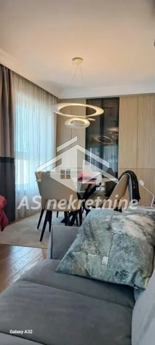 Rent, three bedroom apartment, 92m², Savski Venac, Beograd