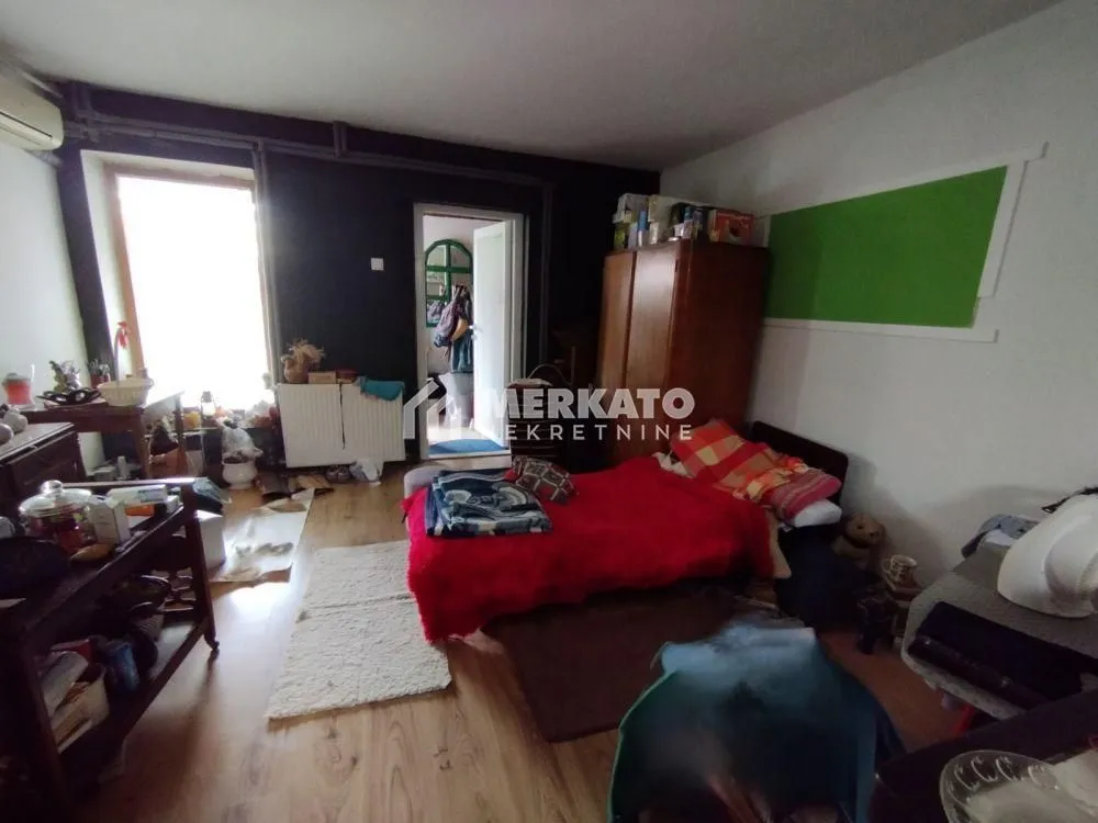 Prodaja, kuća, 294m², Mužljanska kolonija, Zrenjanin