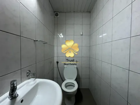 Izdavanje, dvosoban stan, 60m², Blok 9, Podgorica - image 11