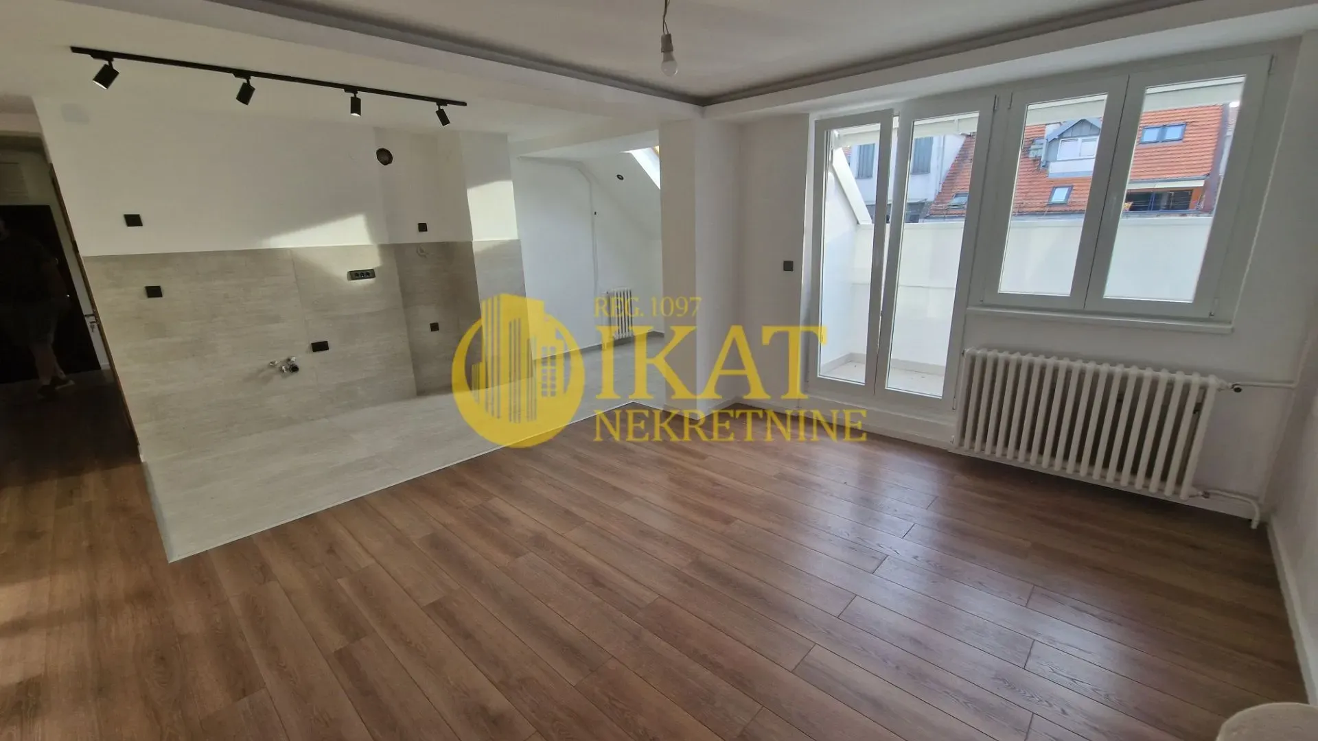 Sale, apartment, 102m², Čukarica, Beograd