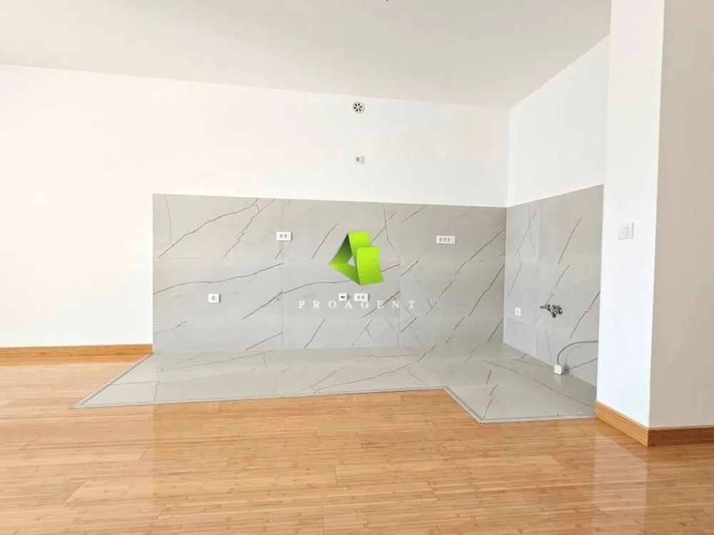 Prodaja, dvosoban stan, 69m², Pantelej, Niš