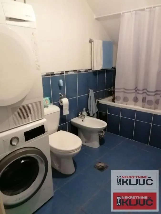 Prodaja, trosoban stan, 87m², Bulevar Oslobodjenja, Novi Sad Sve Podlokacije