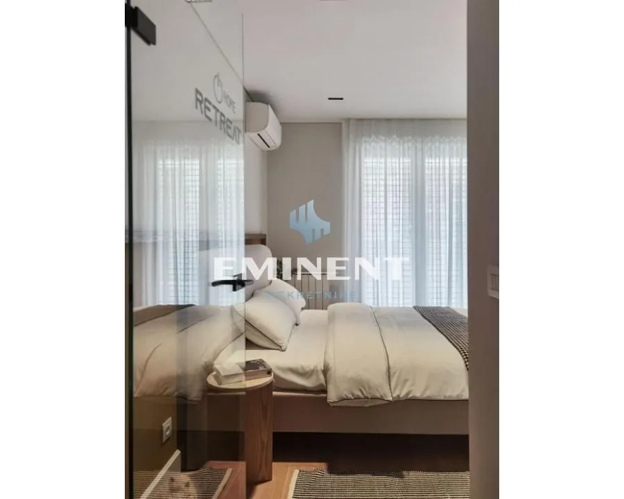 Izdavanje, dvosoban stan, 86m², Novi Beograd Sve Podlokacije, Beograd