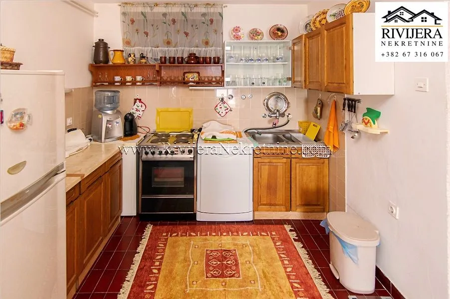 Prodaja, stan, 155m², Savina, Herceg Novi