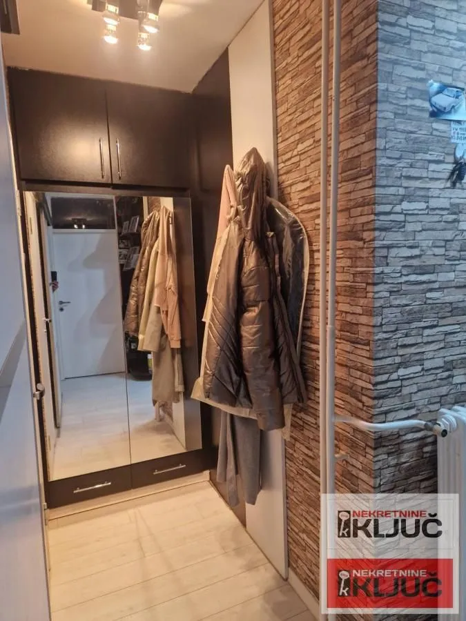 Prodaja, dvosoban stan, 55m², Novo naselje, Novi Sad