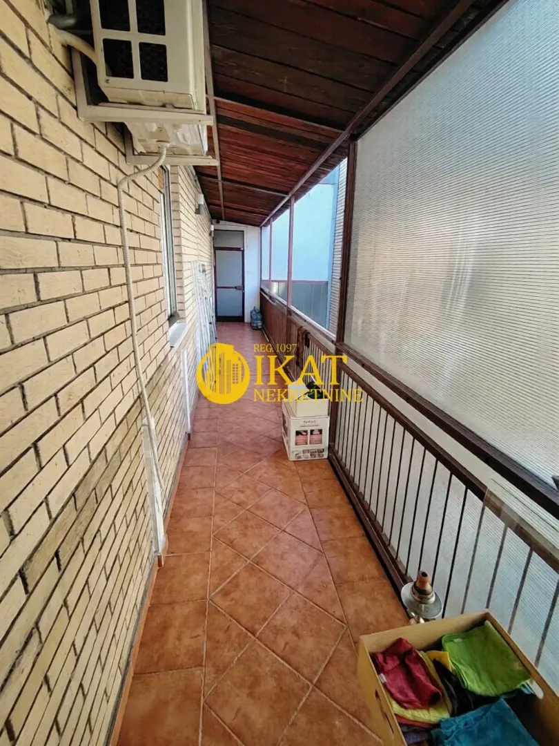 Prodaja, četvorosoban stan, 110m², Zvezdara Sve Podlokacije, Beograd