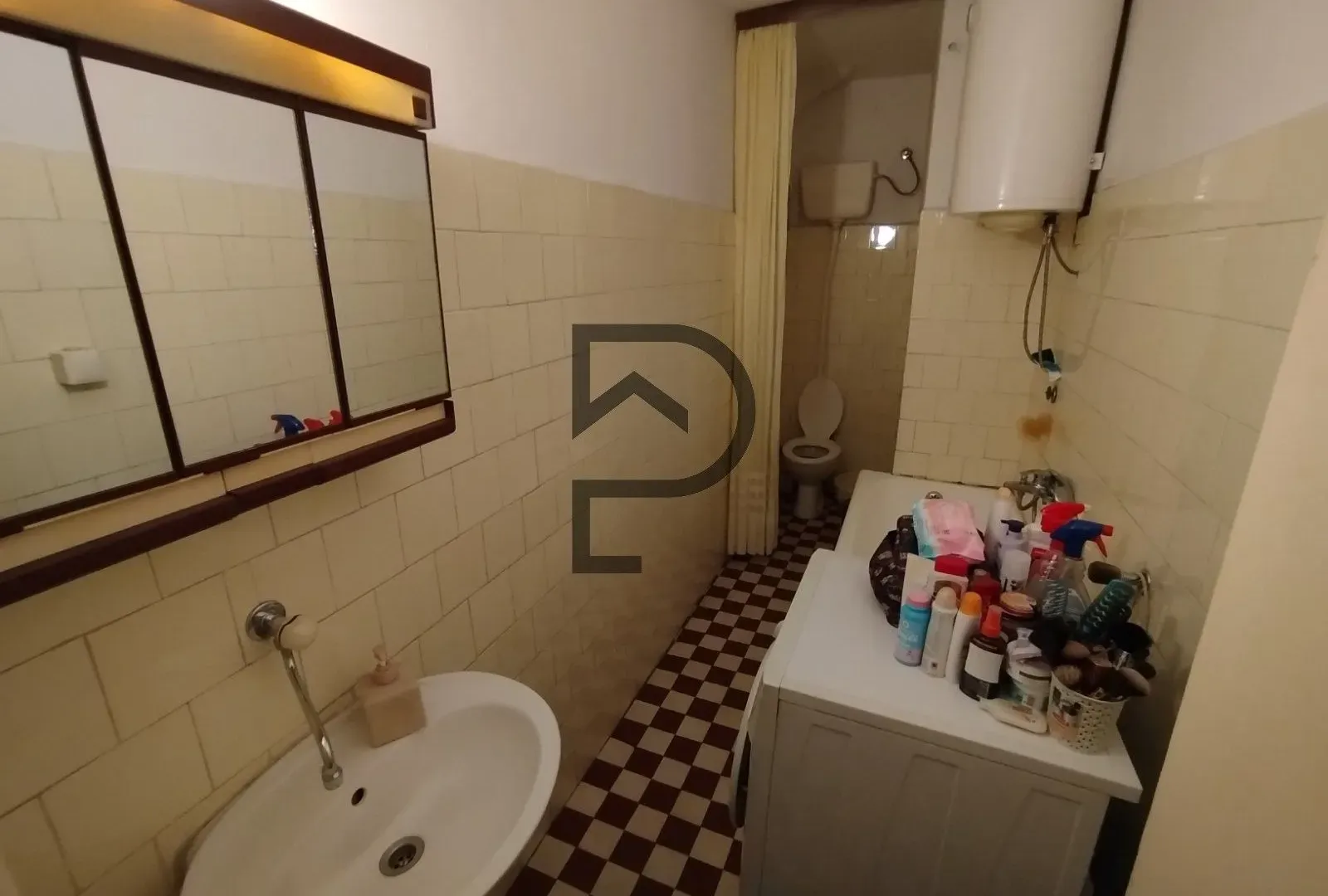 Prodaja, stan, 73m², Gintaš, Podgorica