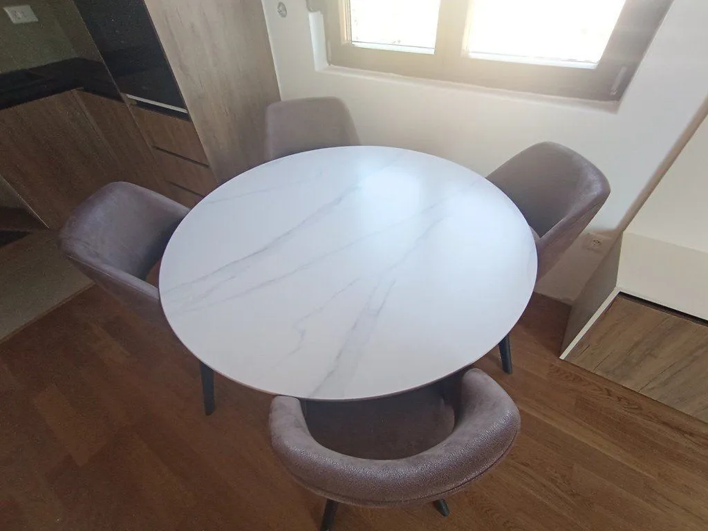 Izdavanje, jednosoban stan, 50m², Centar, Podgorica