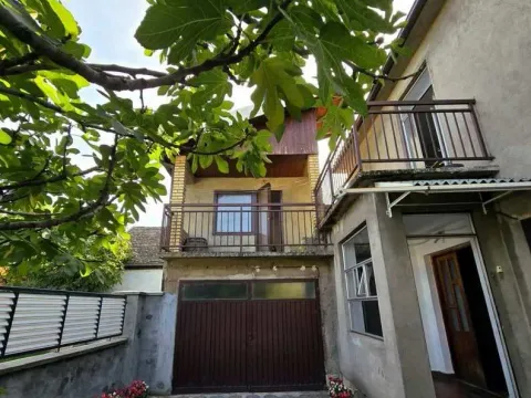 Prodaja, kuća, 92m², Nova Pazova, Stara Pazova - image 1