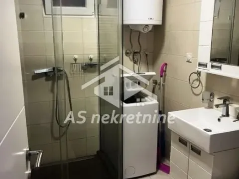 Izdavanje, dvosoban stan, 50m², Uciteljsko Naselje, Zvezdara Sve Podlokacije - image 11