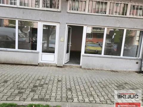 Izdavanje, poslovni prostor, 50m², Nova Detelinara, Novi Sad Sve Podlokacije