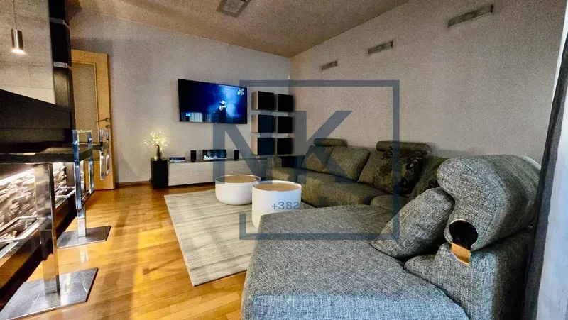 Prodaja, dvosoban stan, 68m², Blok 9, Podgorica