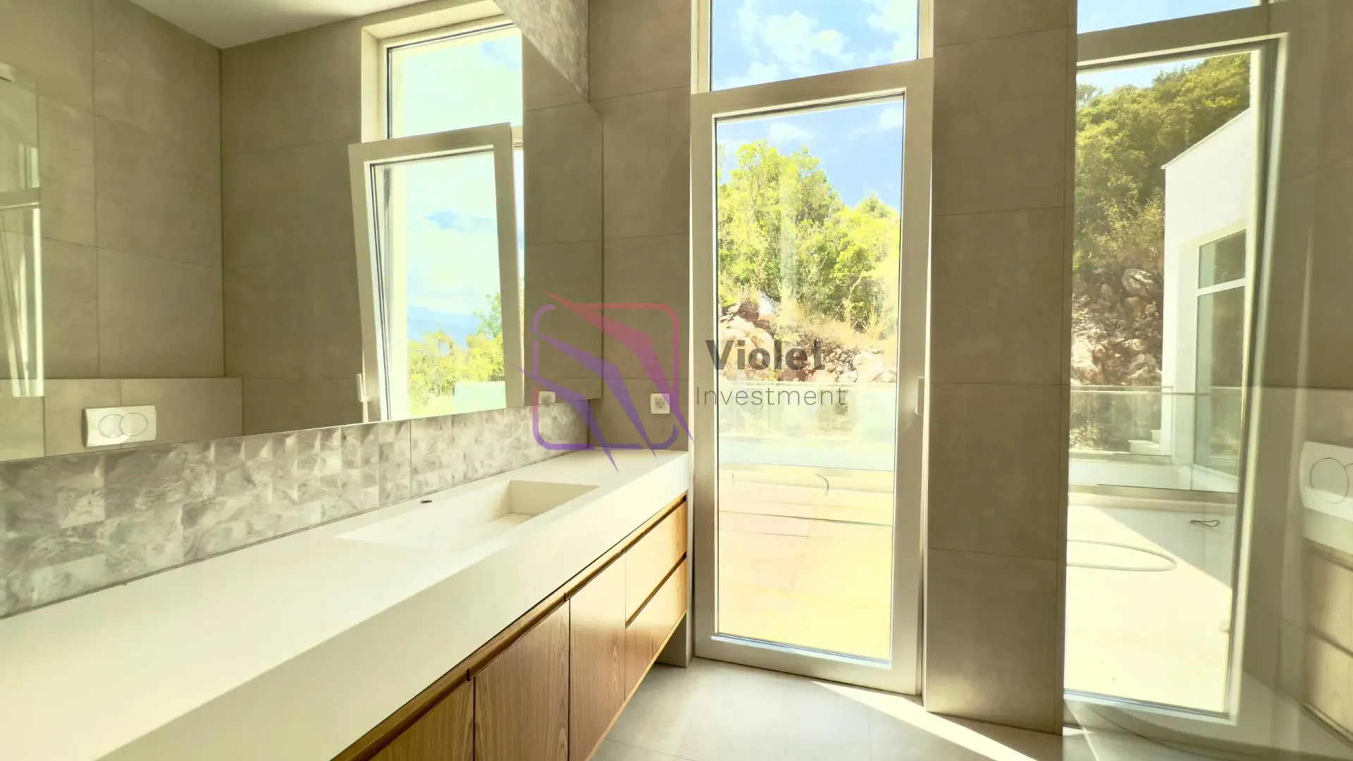 Prodaja, kuća, 350m², Krašići, Tivat