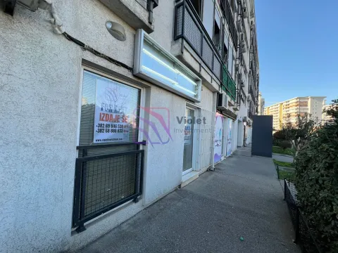 Rent, four bedroom apartment, 125m², City Kvart, Podgorica - image 22