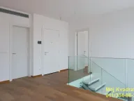 Prodaja, stan, 223m², Vračar Hram, Vračar Sve Podlokacije - image 2