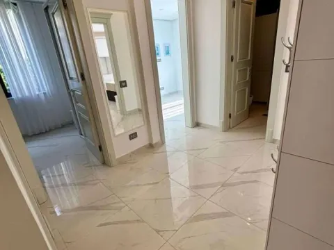 Izdavanje, trosoban stan, 100m², Sremska Kamenica, Petrovaradin - image 10