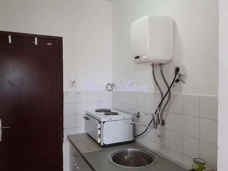 Rent, one bedroom apartment, 39m², Čukarica, Beograd