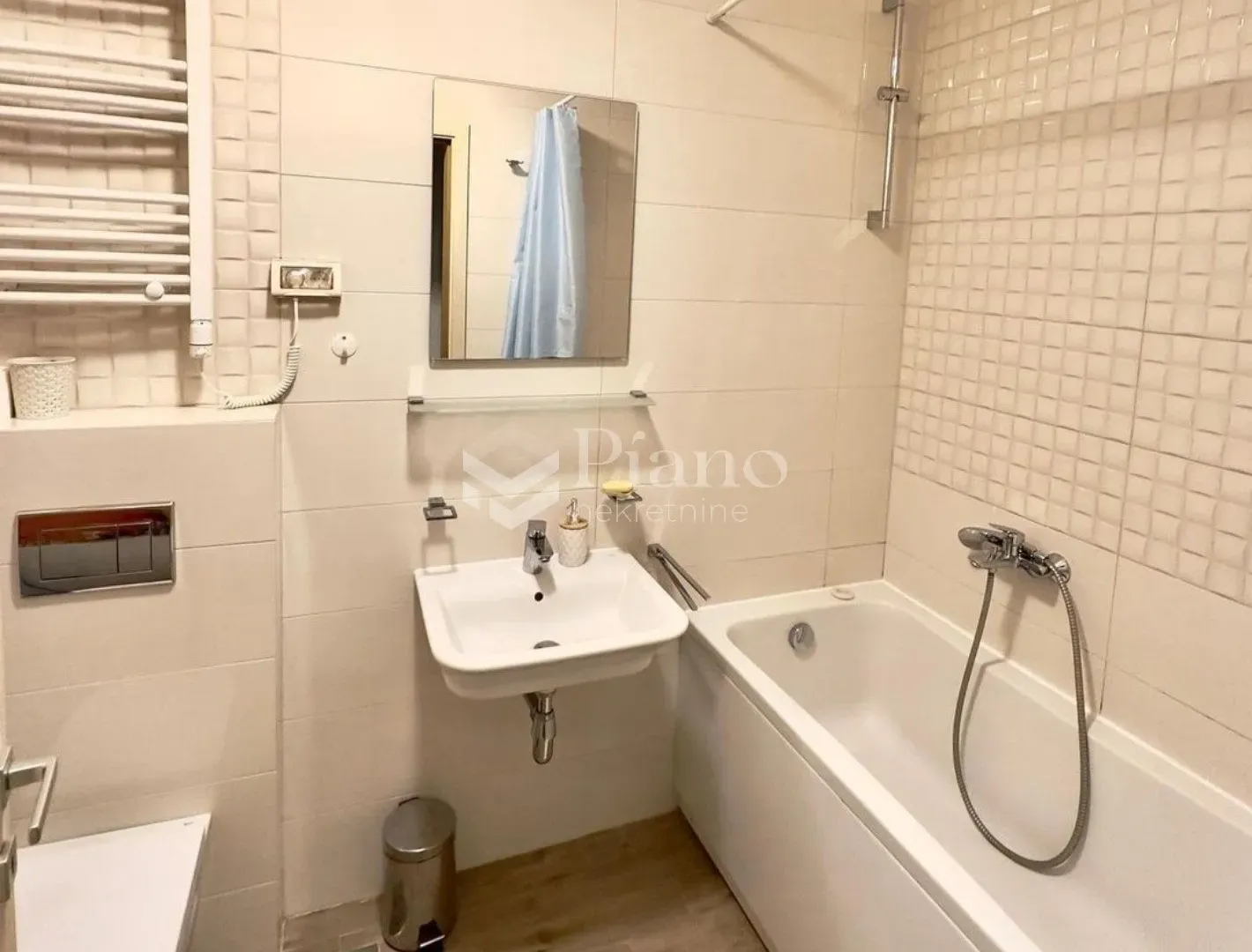 Izdavanje, jednosoban stan, 45m², Zagorič, Podgorica