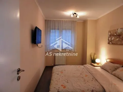 Rent, three bedroom apartment, 75m², Voždovac Sve Podlokacije, Beograd - image 17