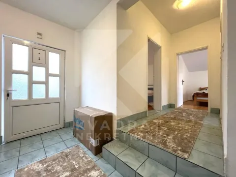 Rent, two bedroom apartment, 70m², Murtovina, Podgorica - image 9