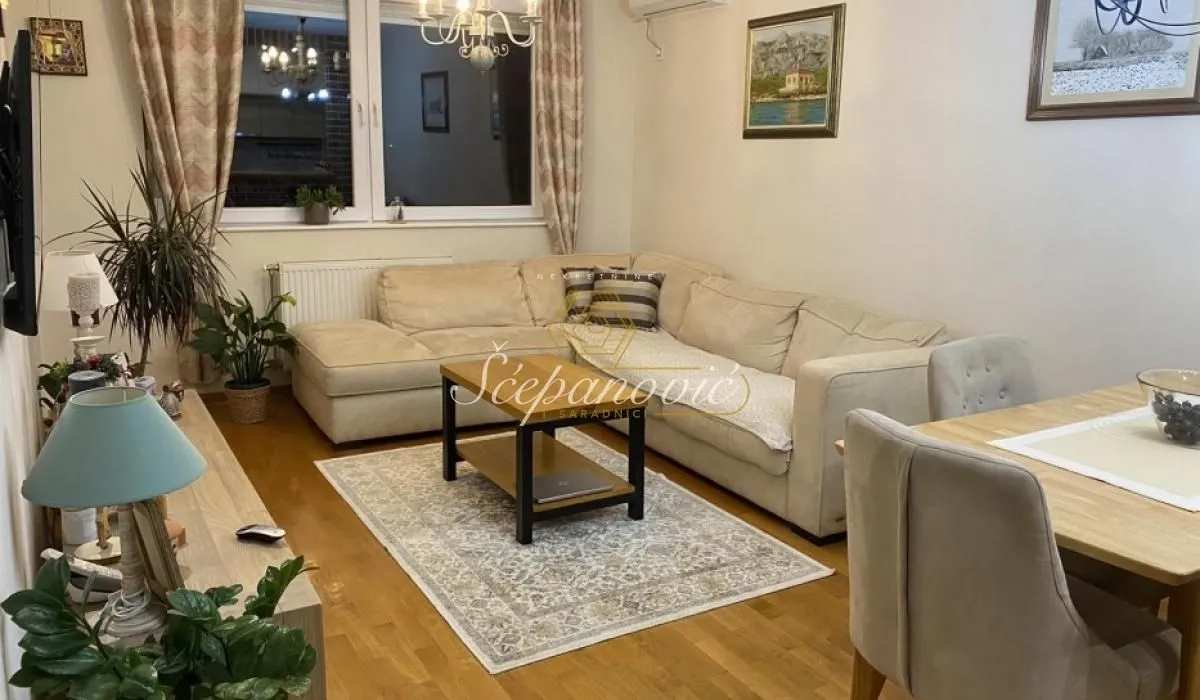 Prodaja, dvosoban stan, 55m², Bulevar patrijarha Pavla, Novi Sad Sve Podlokacije