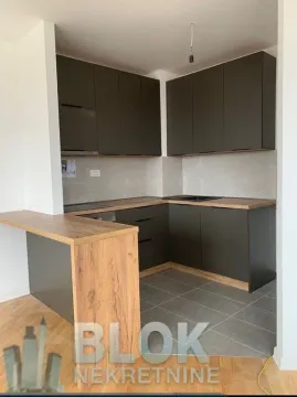 Izdavanje, dvosoban stan, 103m², Ljubović, Podgorica - image 3